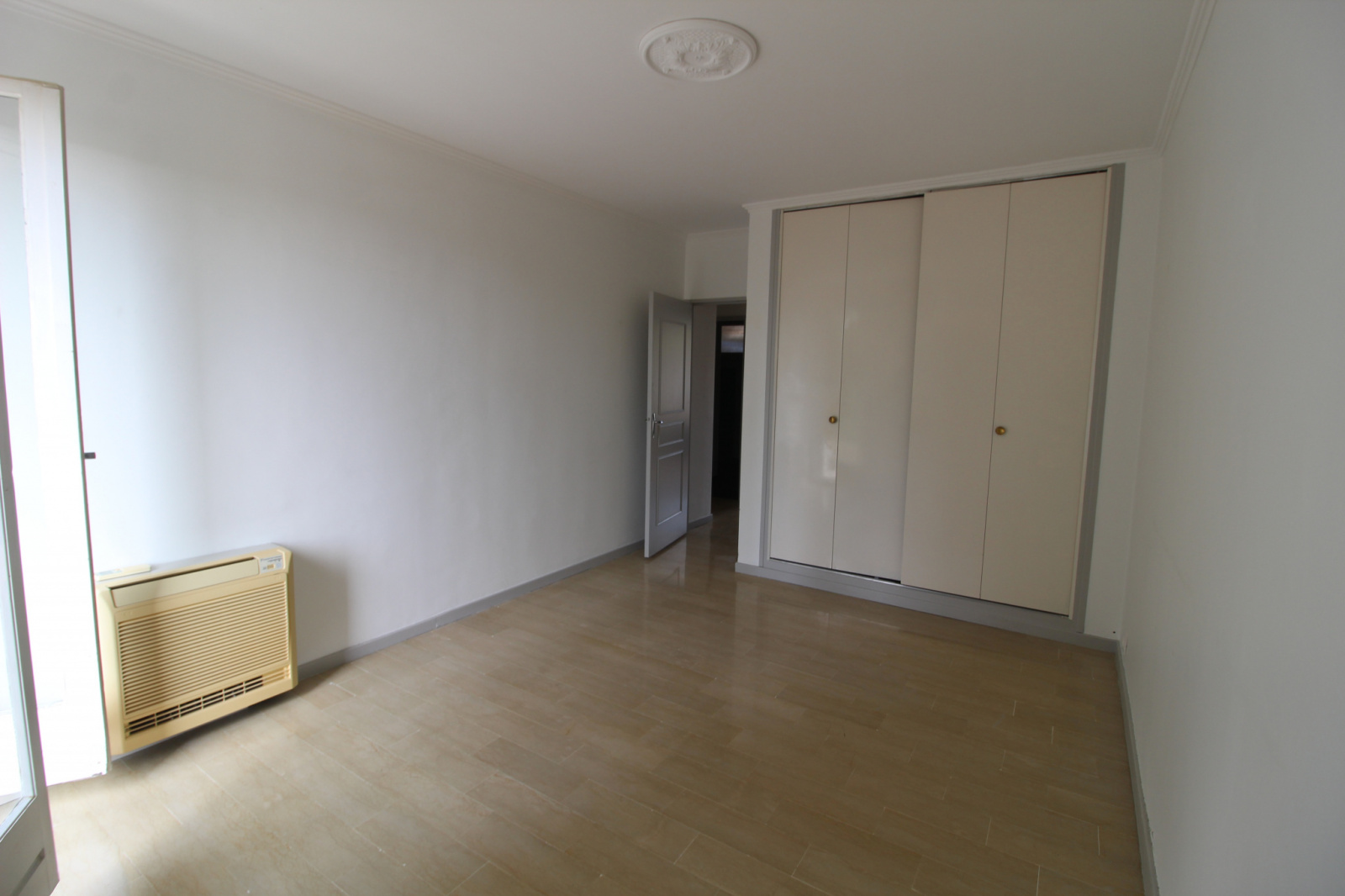 Image_, Appartement, Nîmes, ref :L9572