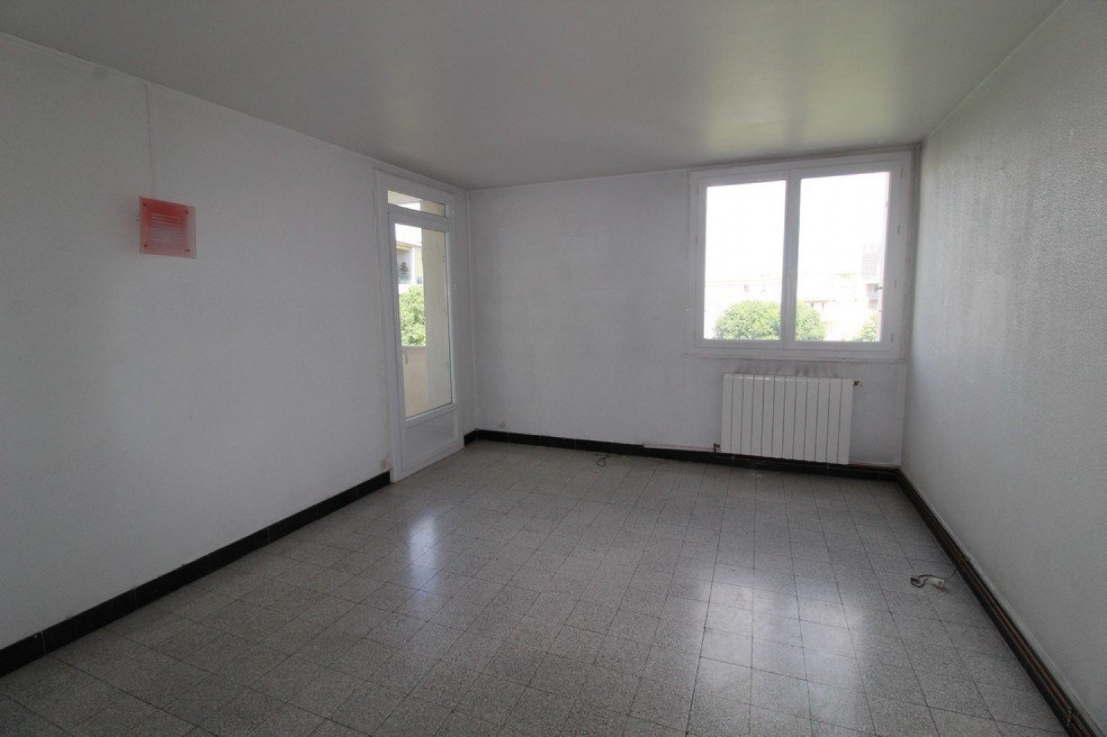 Image_, Appartement, Nîmes, ref :CMVAP100017500
